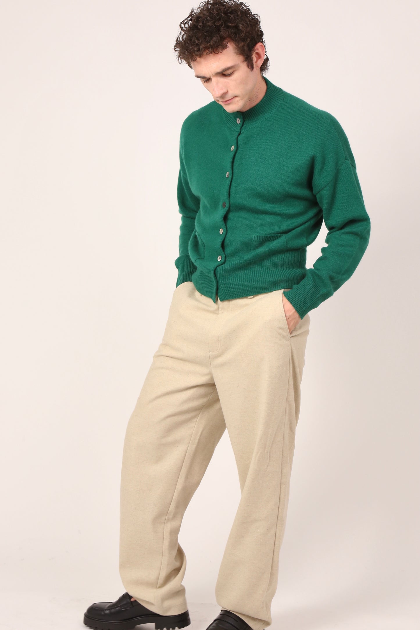 EVERYDAY CARDI IN FOREST GREEN