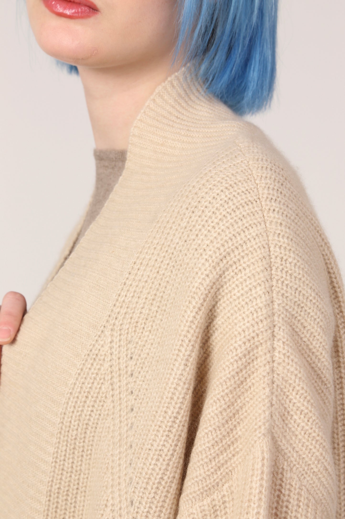 RIBBED COAT IN BEIGE