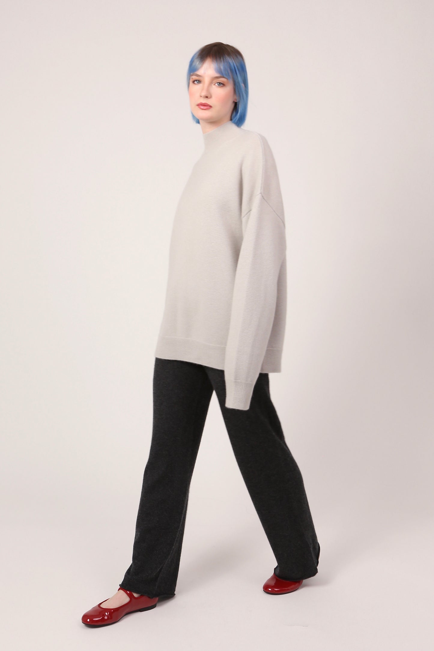 TURTLENECK IN CLAY GREY