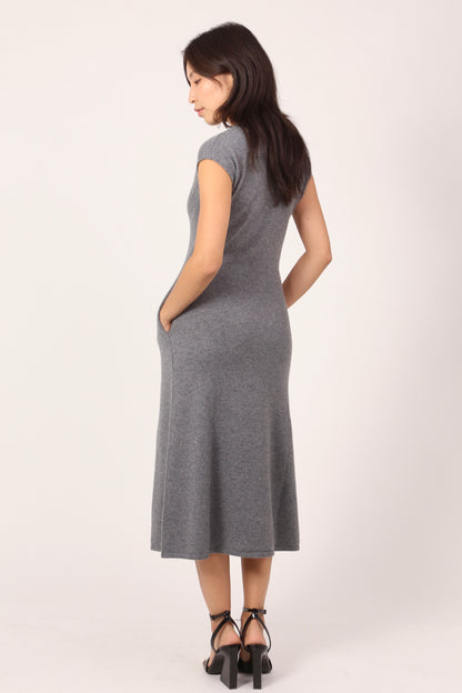 DRESS IN HEATHER GREY