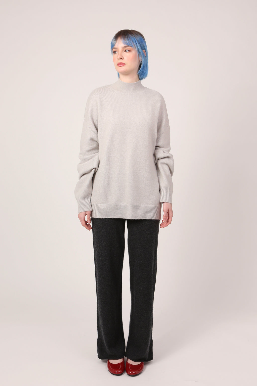turtleneck in clay grey