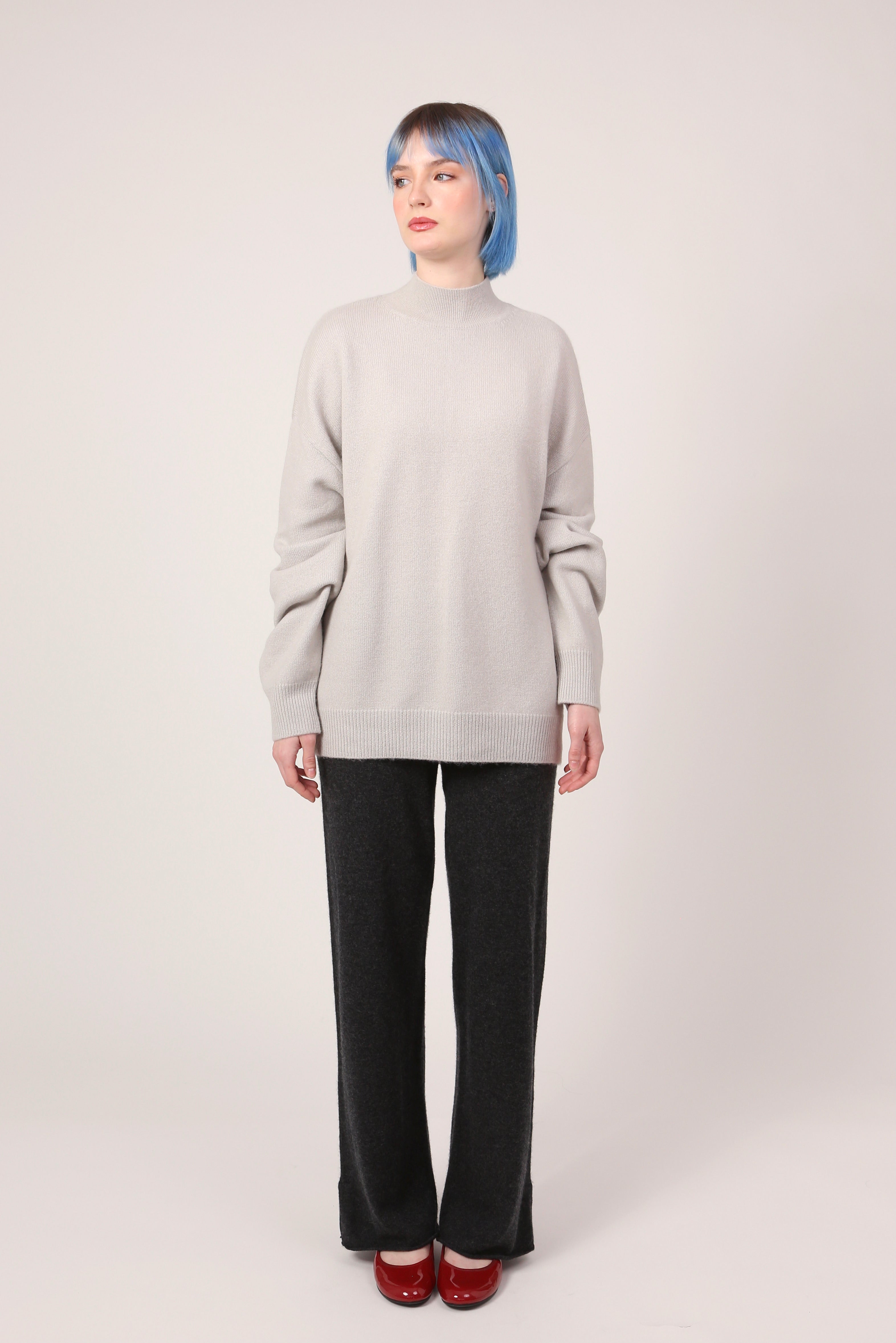 turtleneck in clay grey