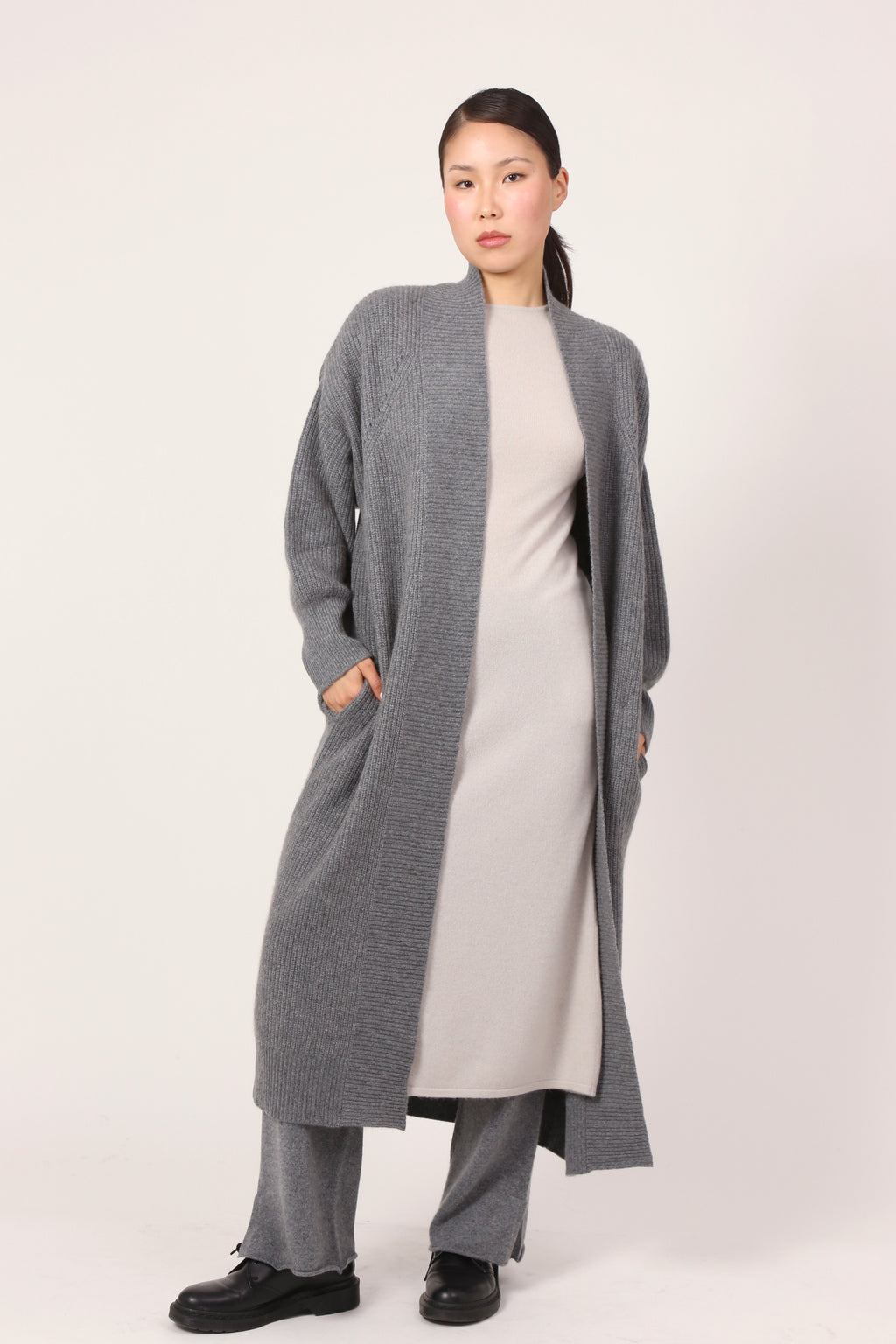 ribbed coat in heather grey