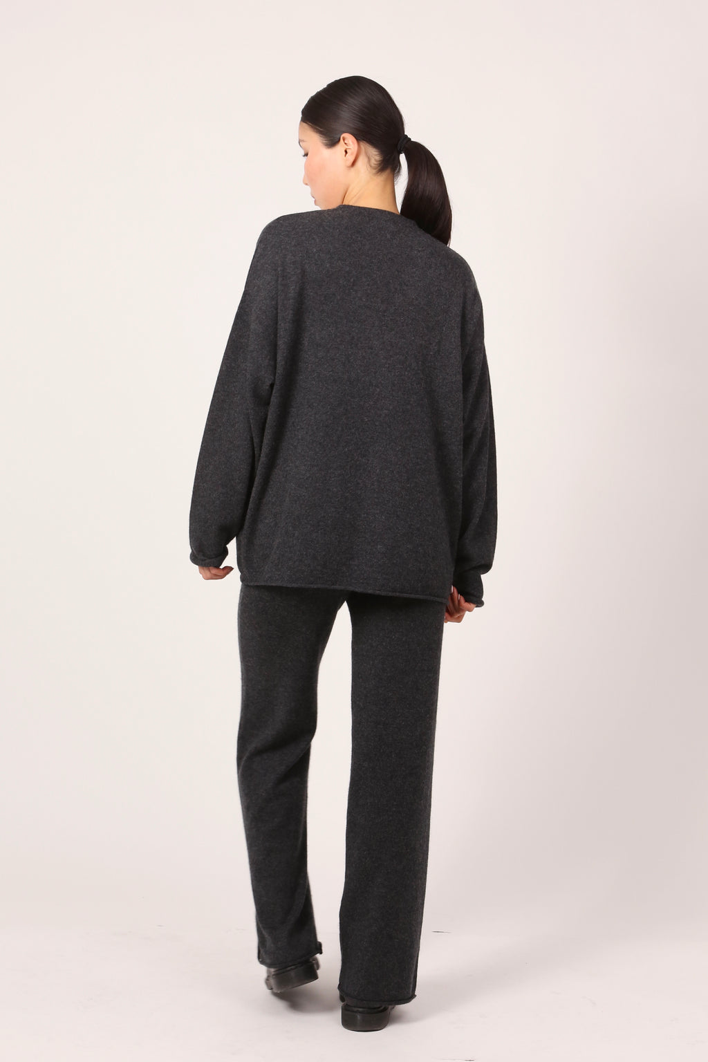 v-neck cardi in dark grey