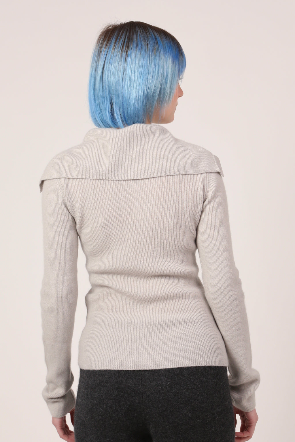 sailor cardi in clay grey