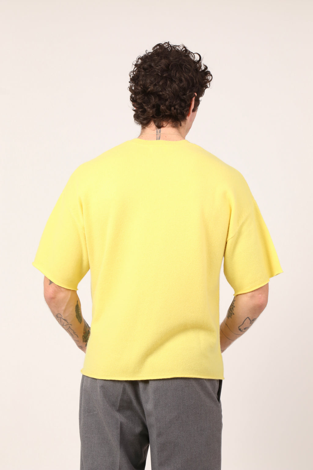 big tee in sunflower