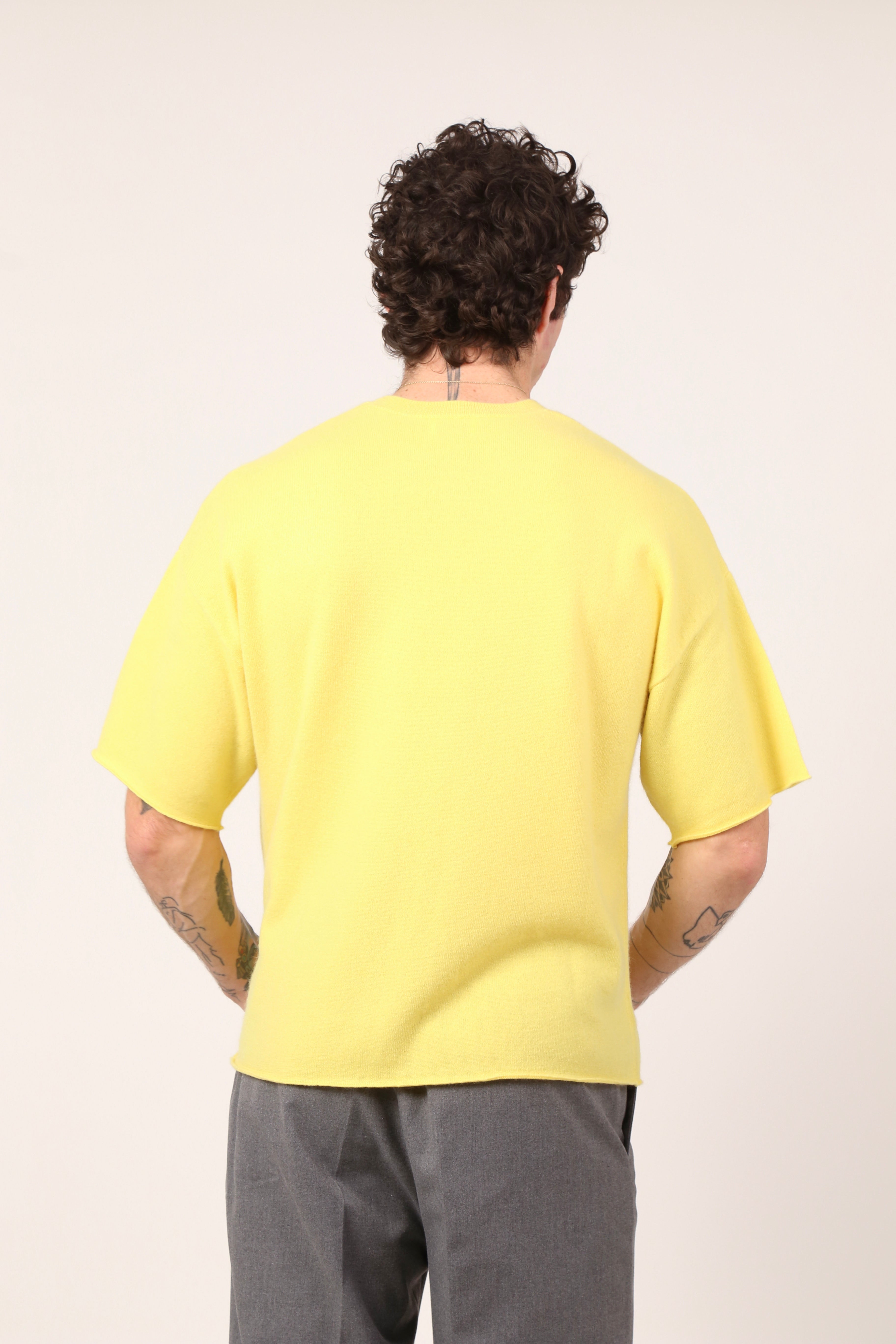 big tee in sunflower