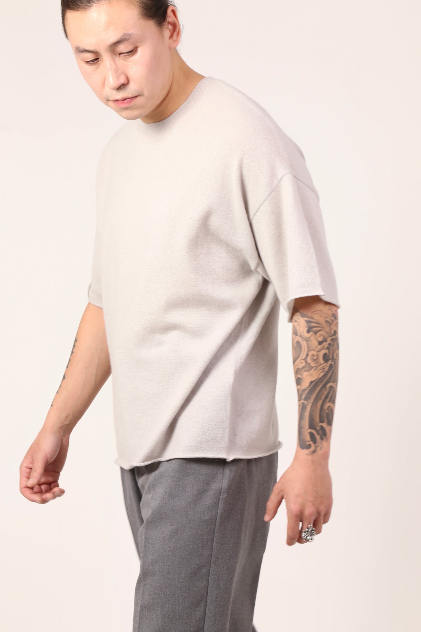 BIG TEE IN CLAY GREY